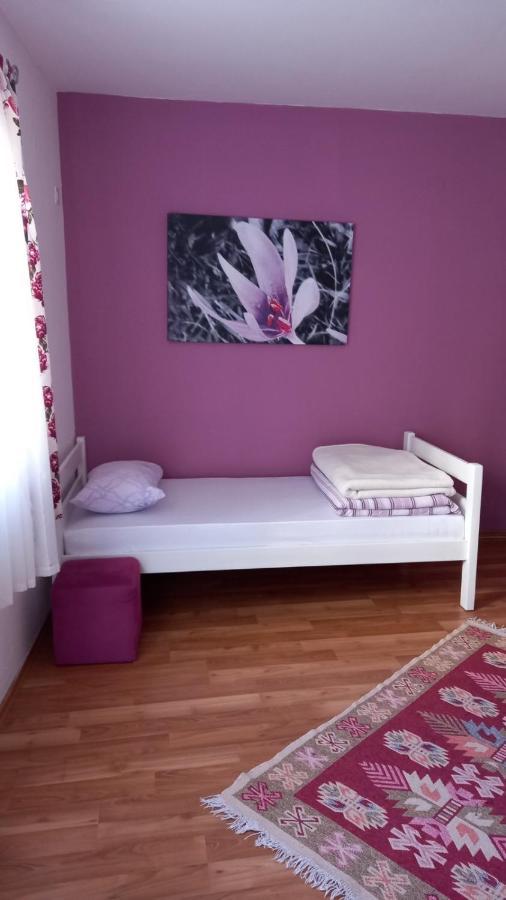 Hostel Miran Mostar Exteriör bild