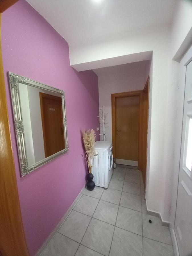 Hostel Miran Mostar Exteriör bild