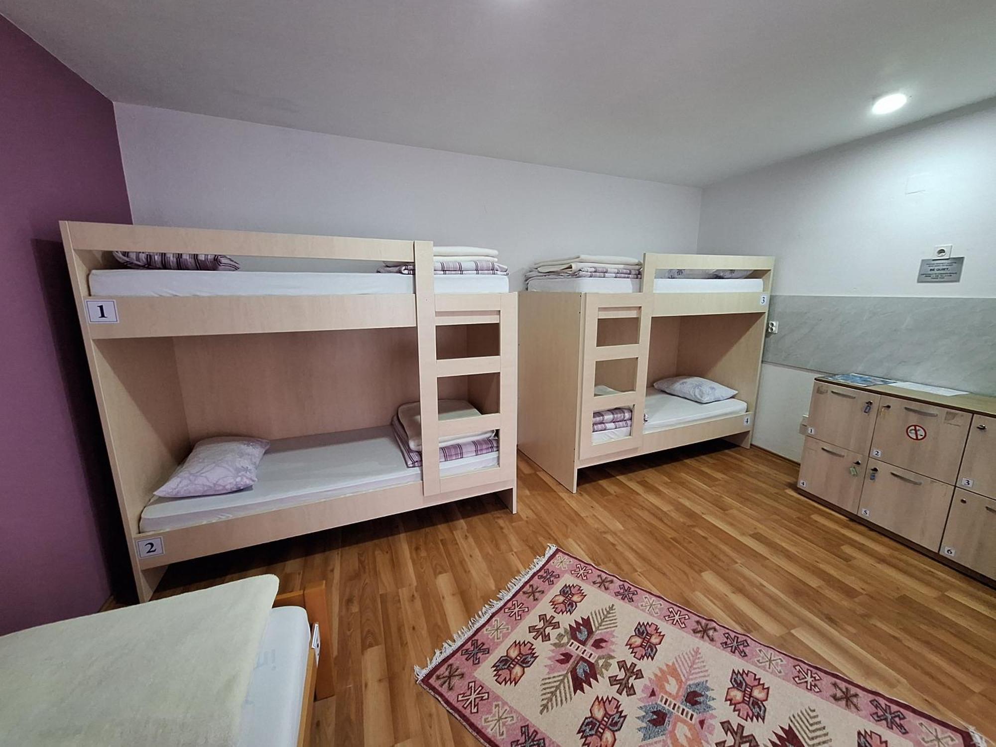 Hostel Miran Mostar Exteriör bild